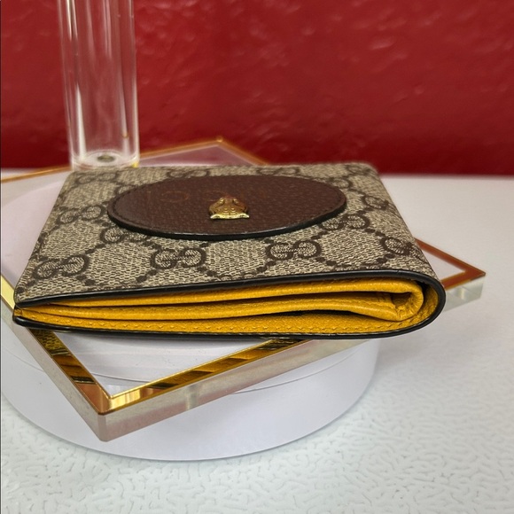 Gucci Beige and Brown Monogram wallet Card Holder with box and dust bag and COA - Picture 9 of 10